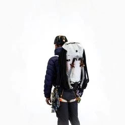 Grosses soldes 🛒 Sacs à Dos Alpinisme SAMAYA ULTRA 35 WHITE 22 Blanc 🔔 -Sacs à dos technique Soldes 9 107705 ultra 35 white bp35wht 05
