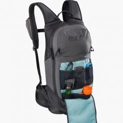 Meilleur prix ✨ Sacs à Dos Vélo EVOC FR LITE RACE 10L GREY/BLACK 21 Gris / Noir ✔️ -Sacs à dos technique Soldes 9 92916 fr lite race 10l grey black 100115123 03